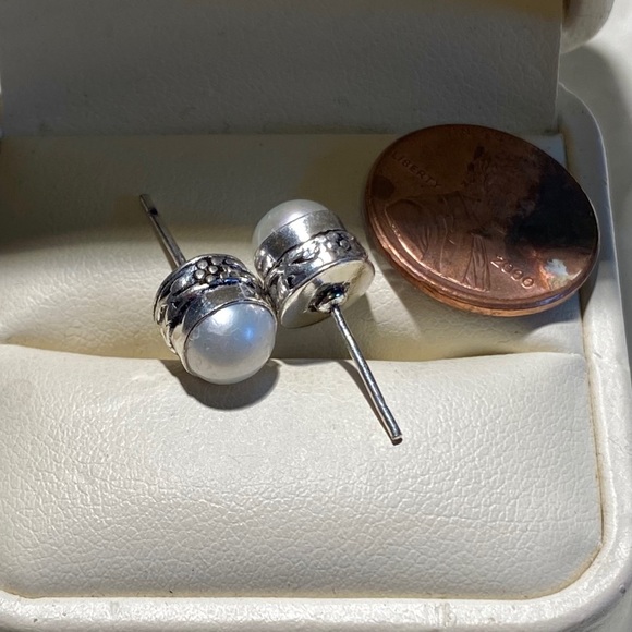 Sterling Silver Faux Pearls Stud Earrings - Picture 4 of 4